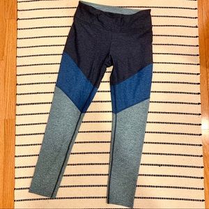 NWOT Outdoor Voices 7/8 Springs Leggings Navy Sz M